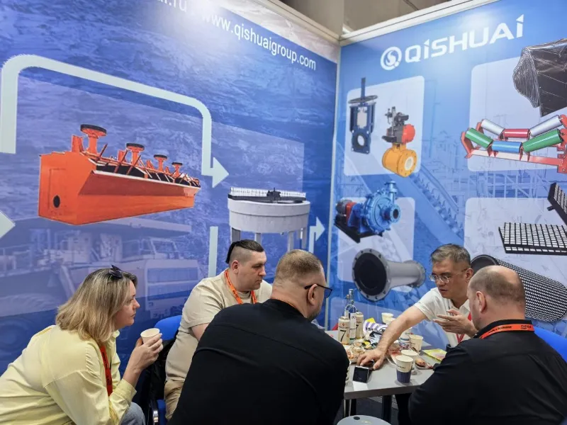 La exposición UGOL ROSSII & MINING finalizó con éxito: productos diversificados resistentes al desgaste y grupos electrógenos atrajeron a compradores de minería